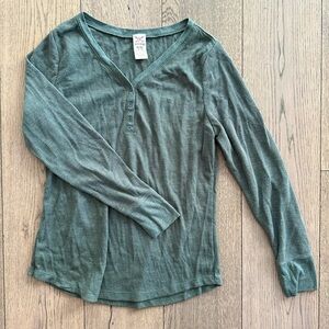 Faded Glory Green Long Sleeve Tee